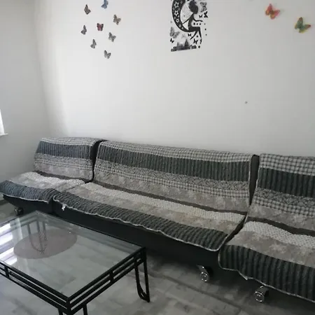 Apartament în Mangalia aproape de plaja